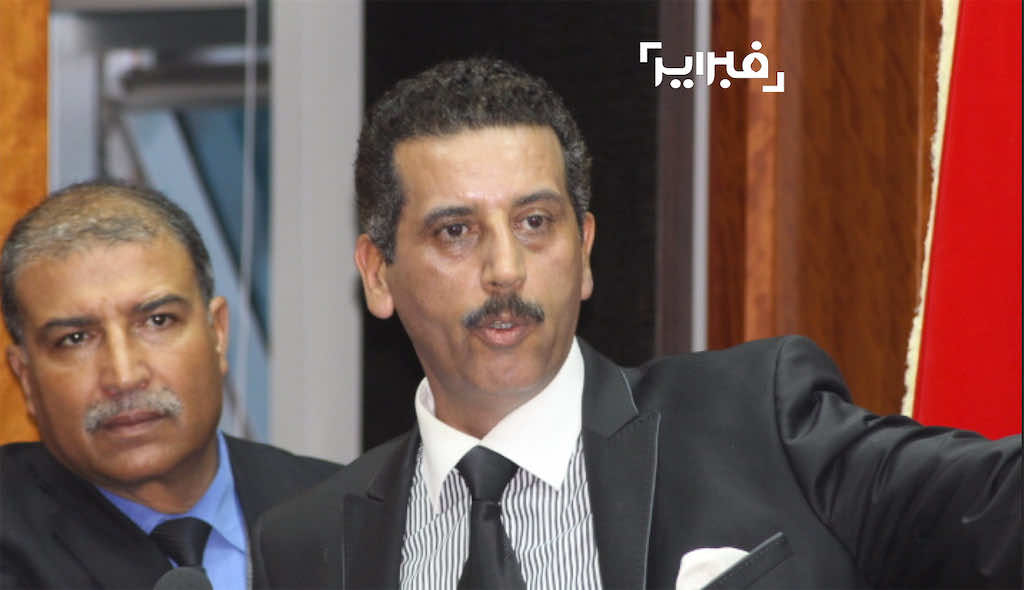 الخيام ومساعده
