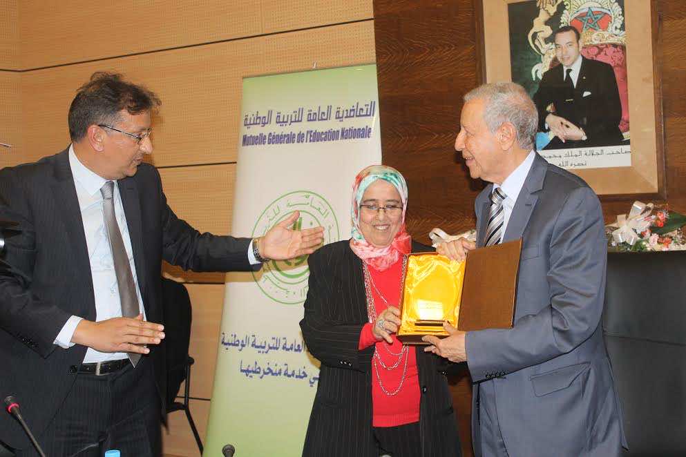 بلمختار يشرف على تنصيب سيدة على رأس تعاضدية التربية الوطنية