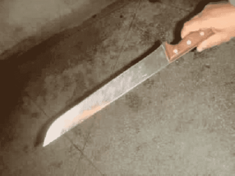السلاح الأبيض