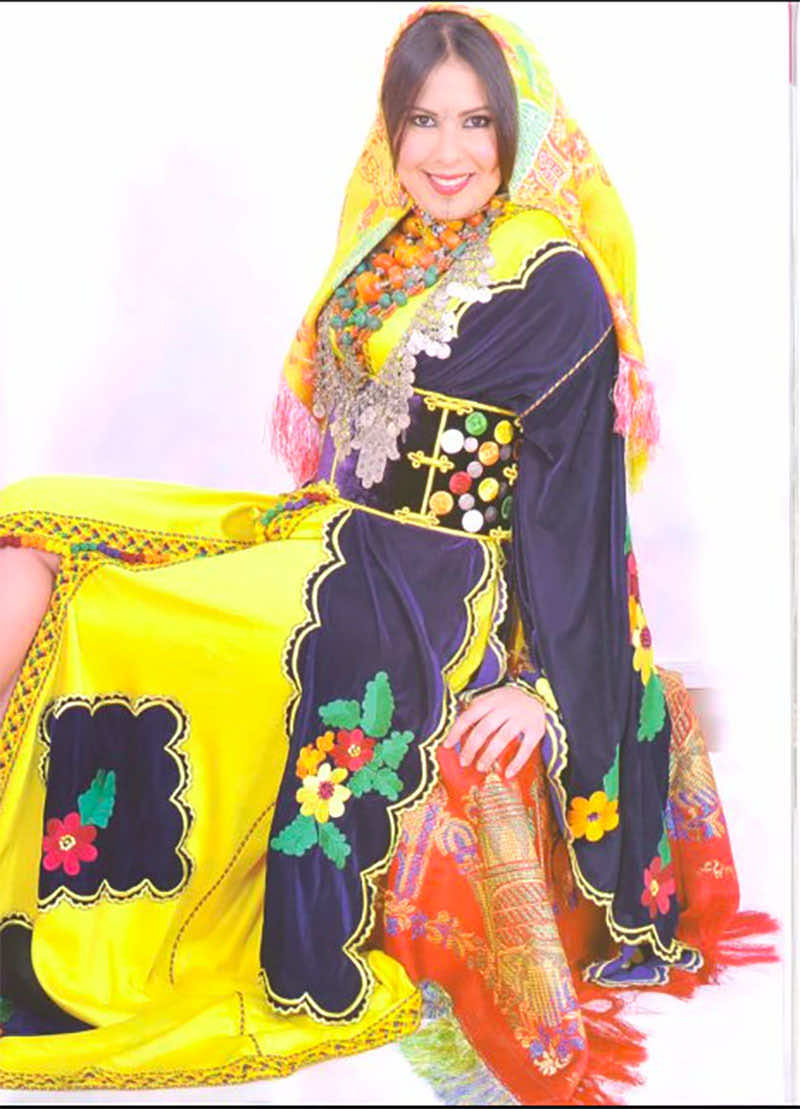 الزي الريفي يسرا طارق