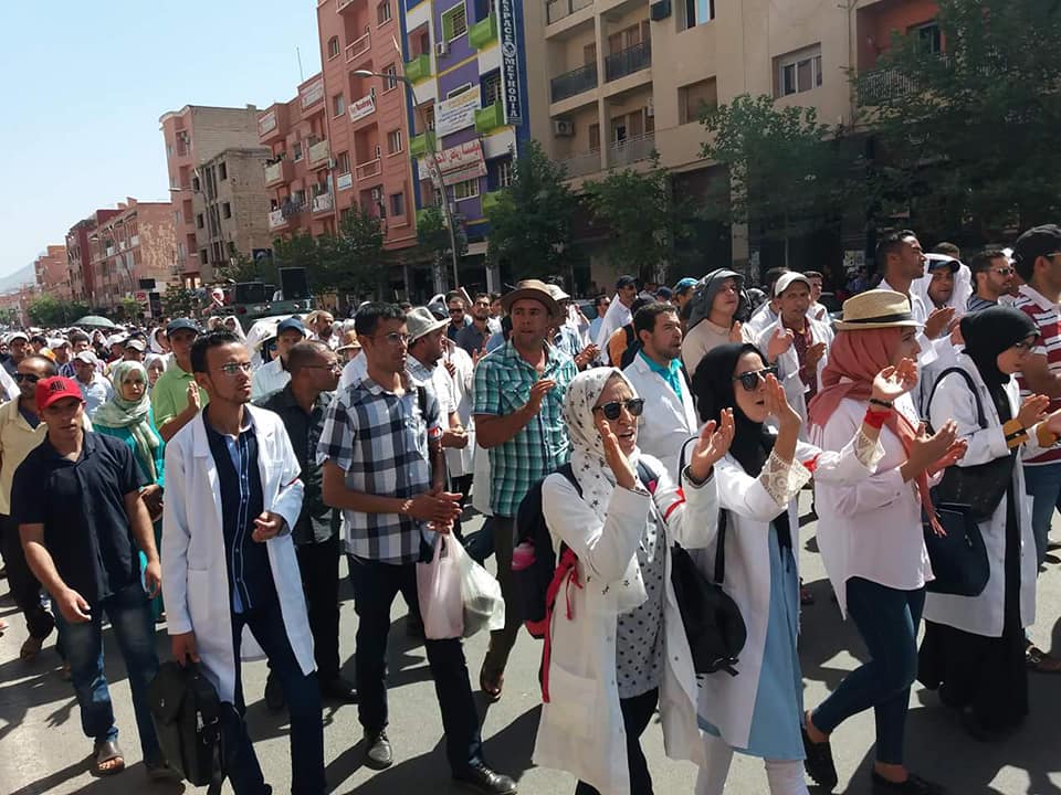 الأساتذة المتعاقدين - من مسيرة مراكش