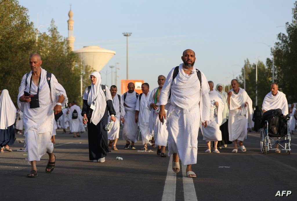 حجاج بيت الله الحرام يتوجهون غدا إلى منى لقضاء يوم التروية