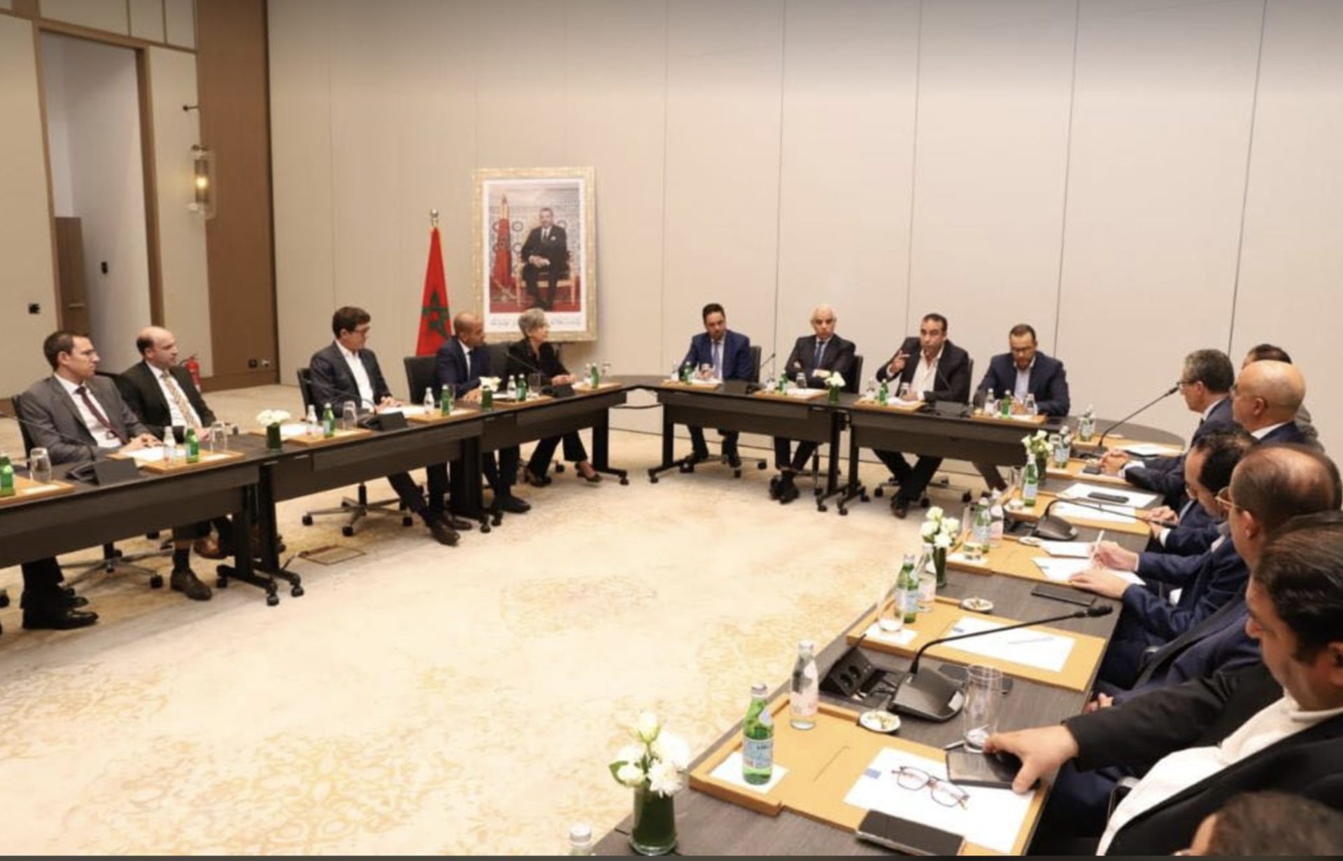 وزير الصحة يعقد لقاء من ممثلي القطاع الخاص