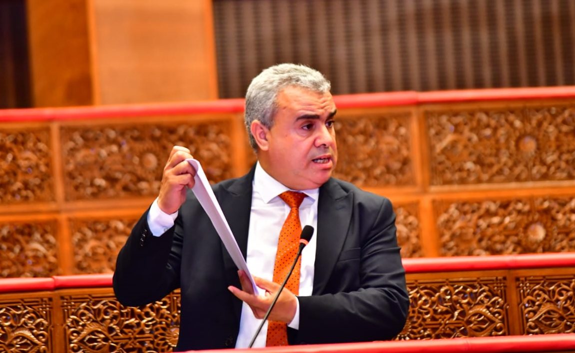 خالد السطي