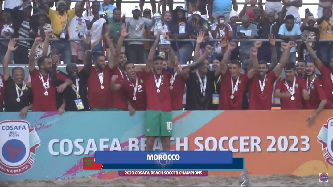 منتخب الكرة الشاطئية يعود بلقب دولي من جنوب إفريقيا