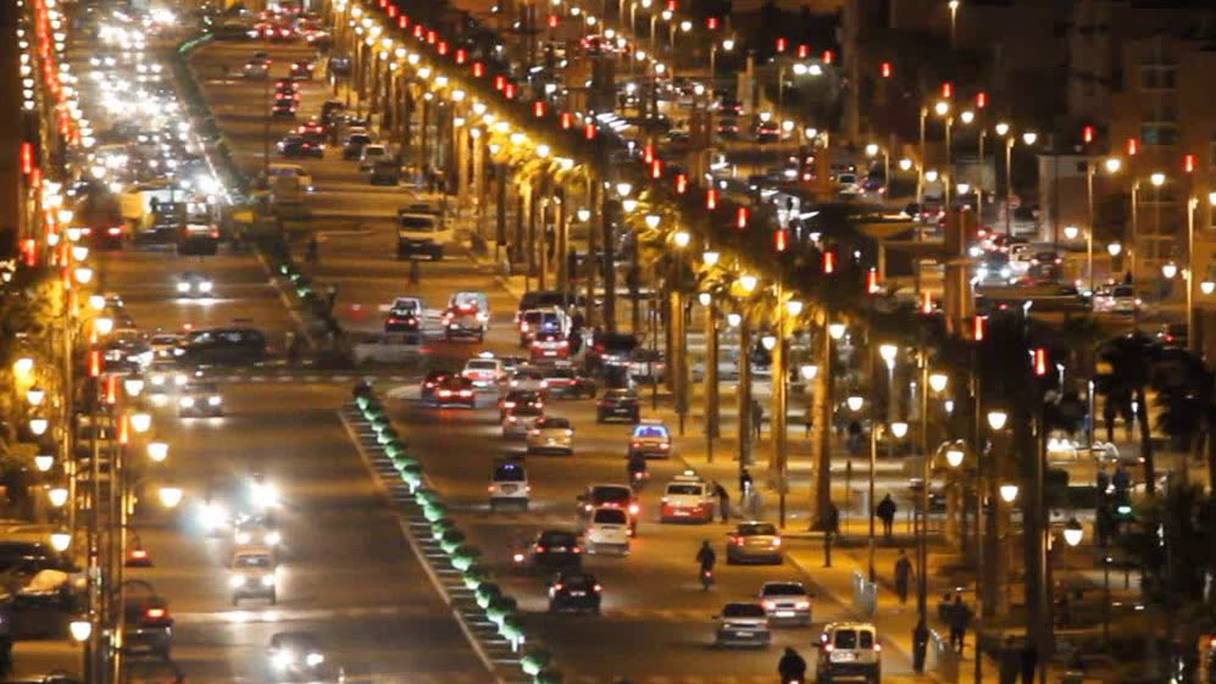 مدينة-العيون