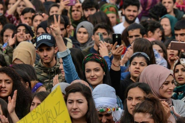 نساء