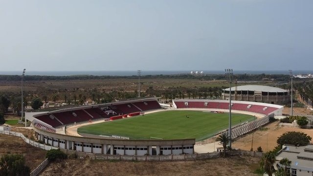 ملعب البشير