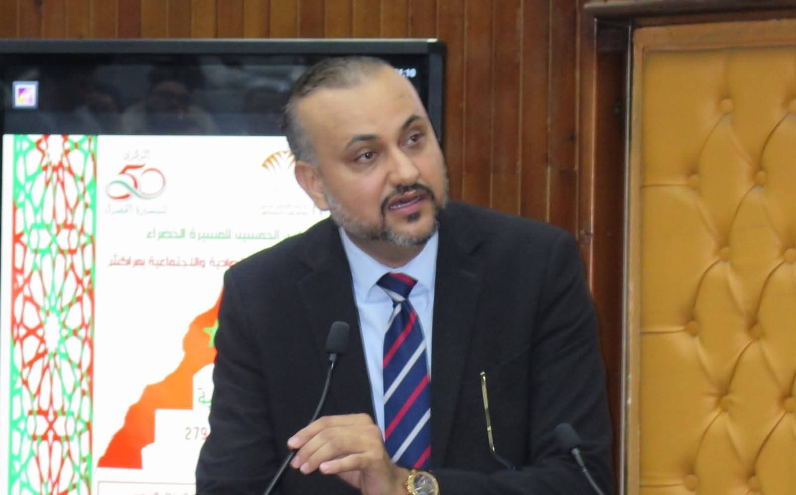 المغرب استاذ باحث بجامعة القاضي عياض بمراكش و بجامعة الأمم المتحدة للسلم و المركز الافريقي للذكاء الاستراتيجي.